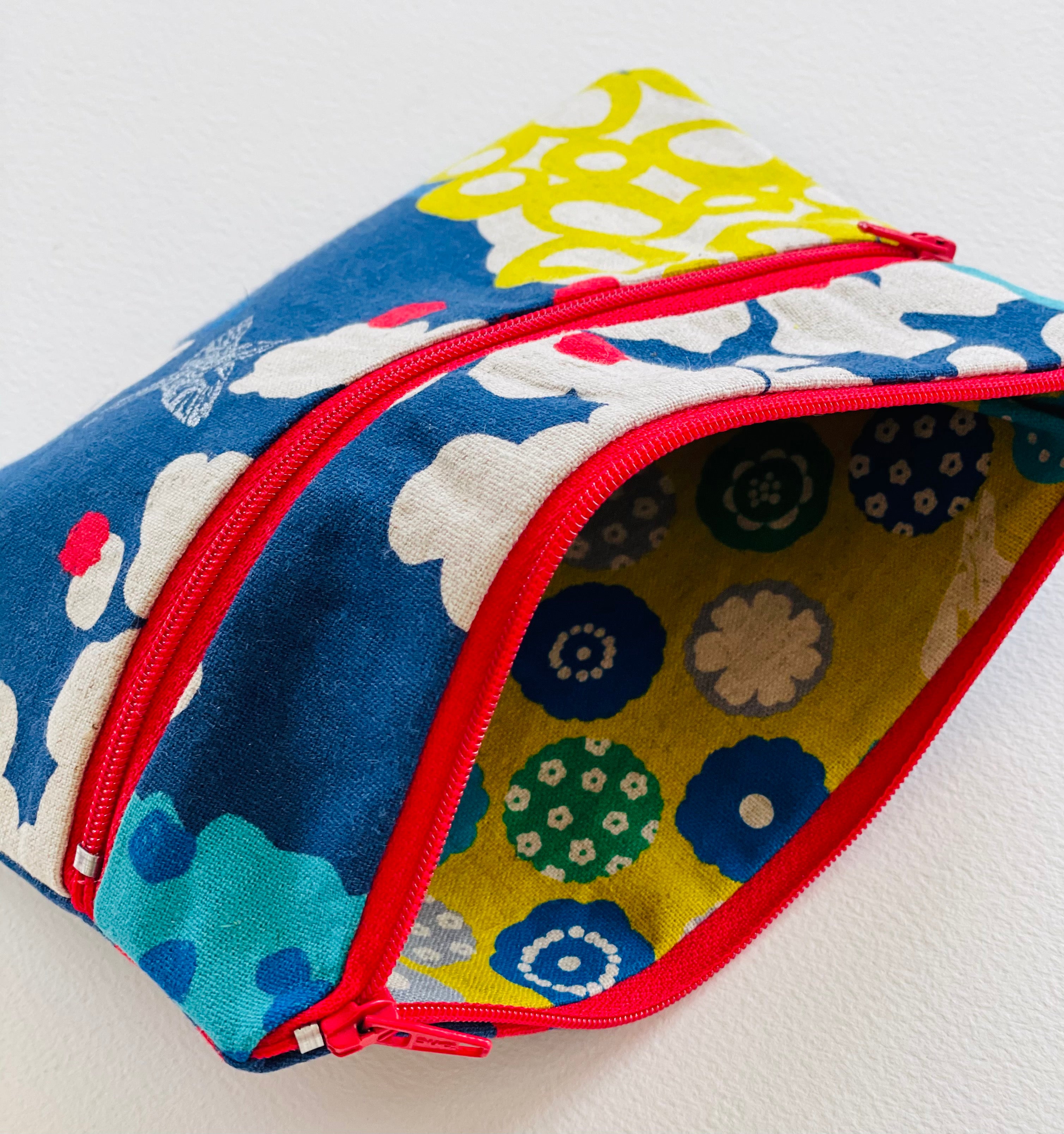 Medium Zip Pouch 18