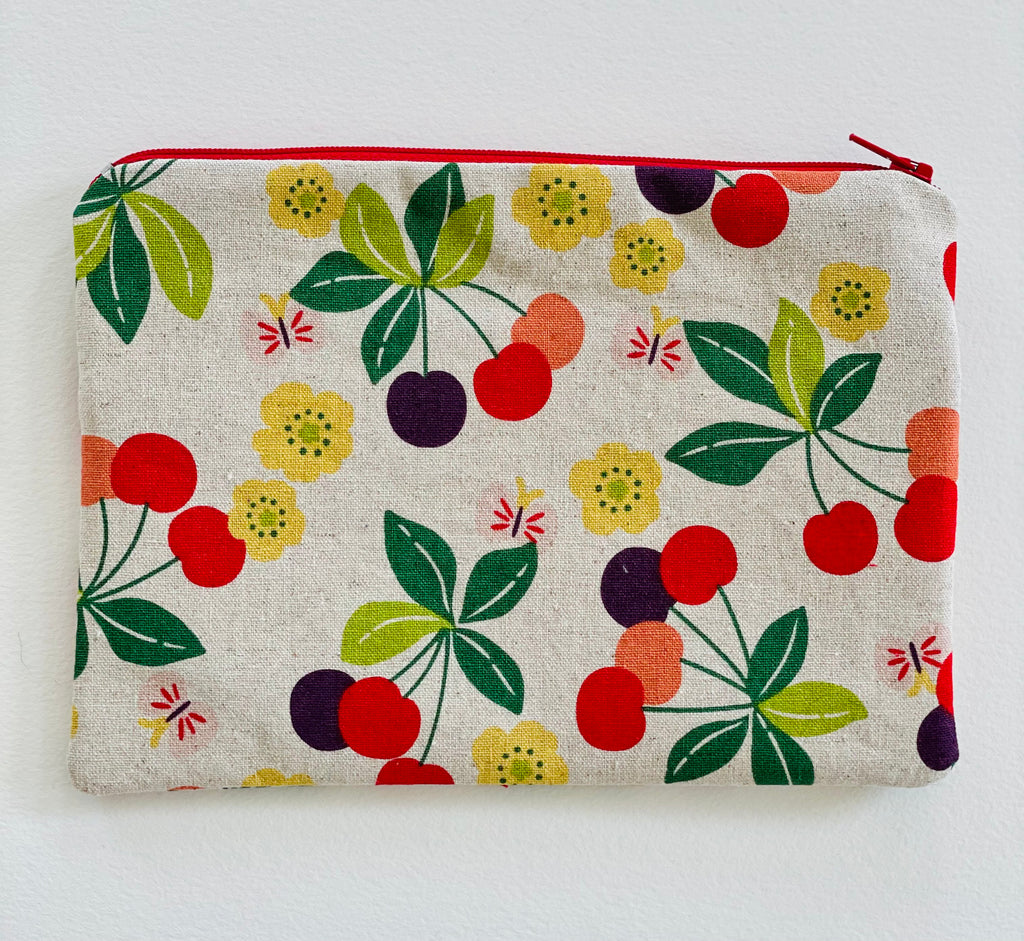 Medium Zip Pouch 12