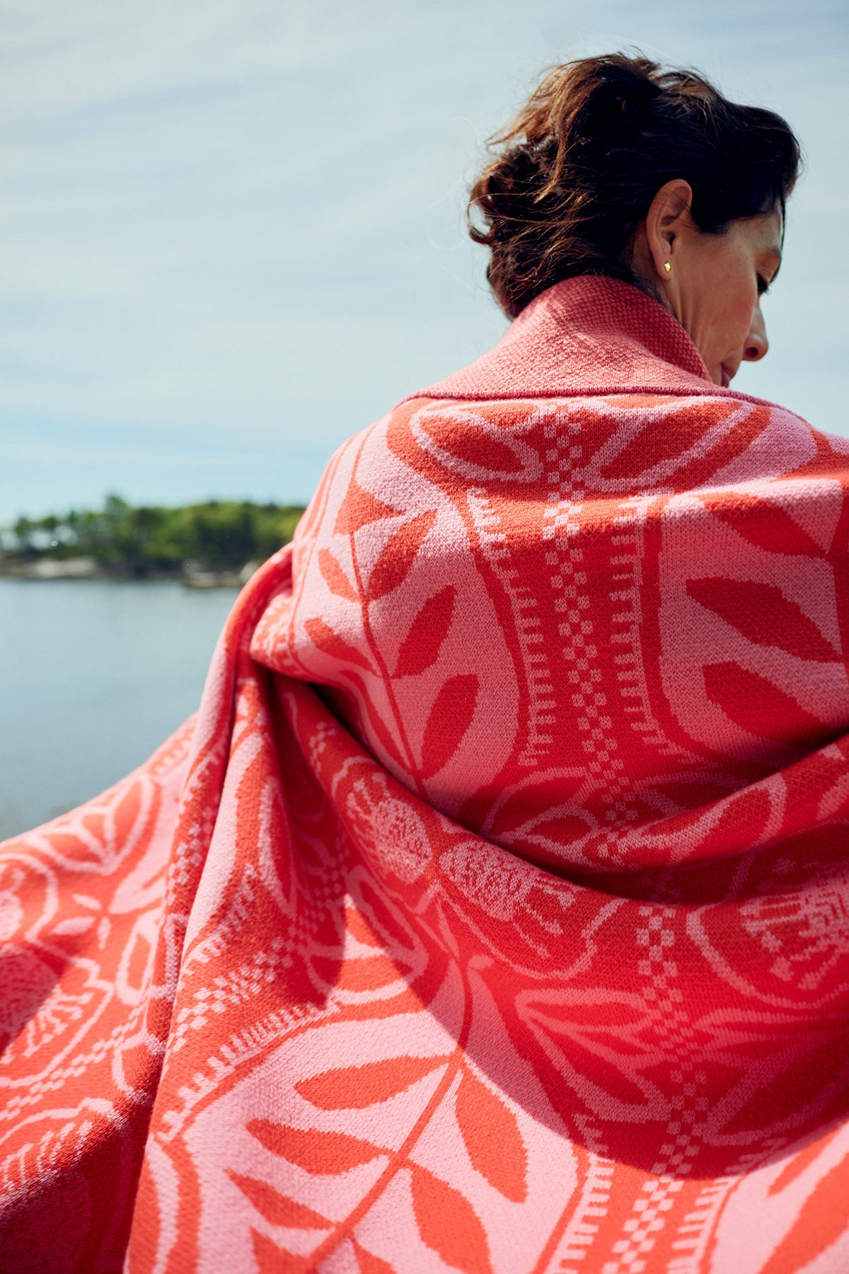 "Silhouette" Merino Wool Throw Blanket