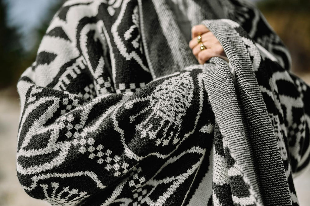 "Silhouette" Merino Wool Throw Blanket