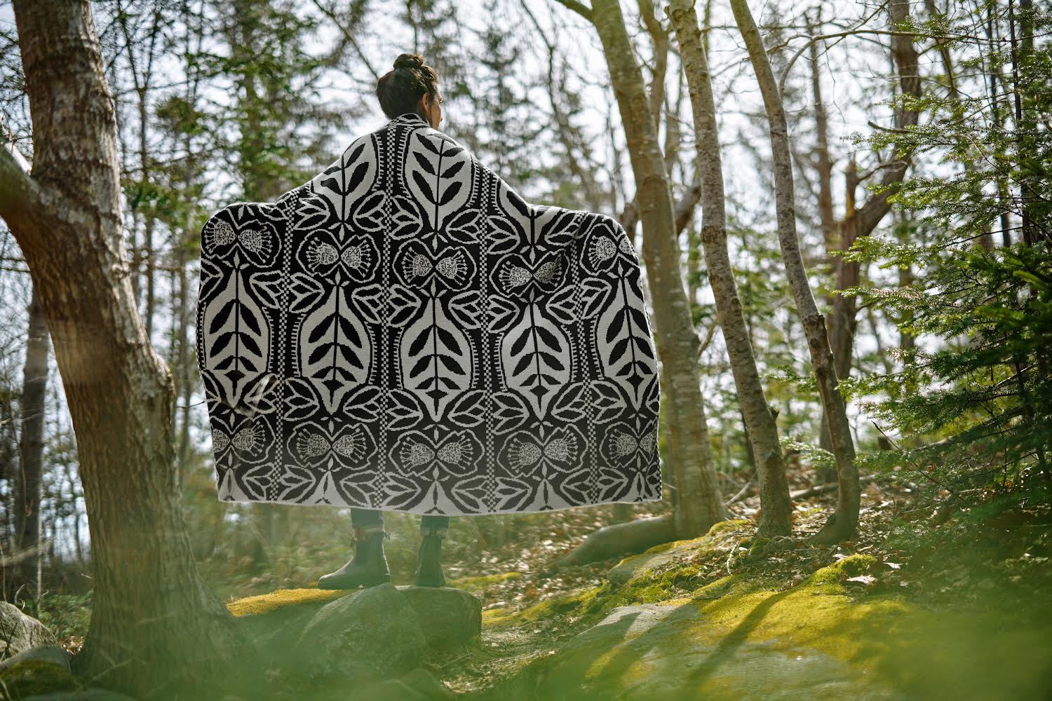 "Silhouette" Merino Wool Throw Blanket